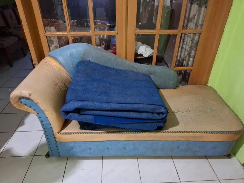 Jual sofa bekas