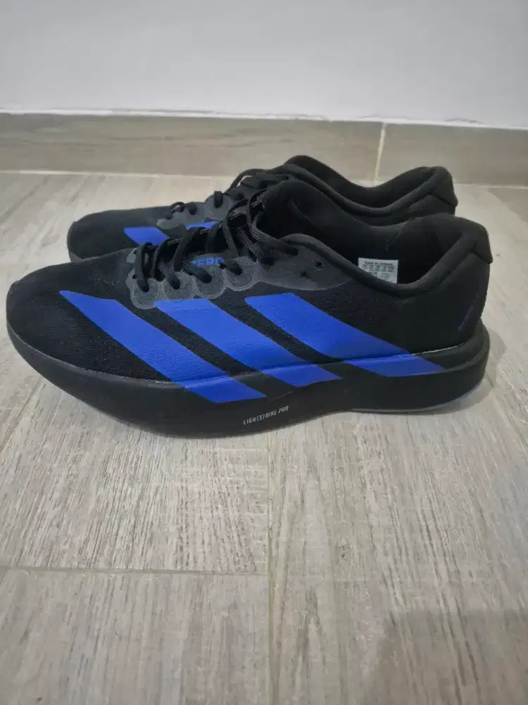 Sepatu Adidas Evo SL