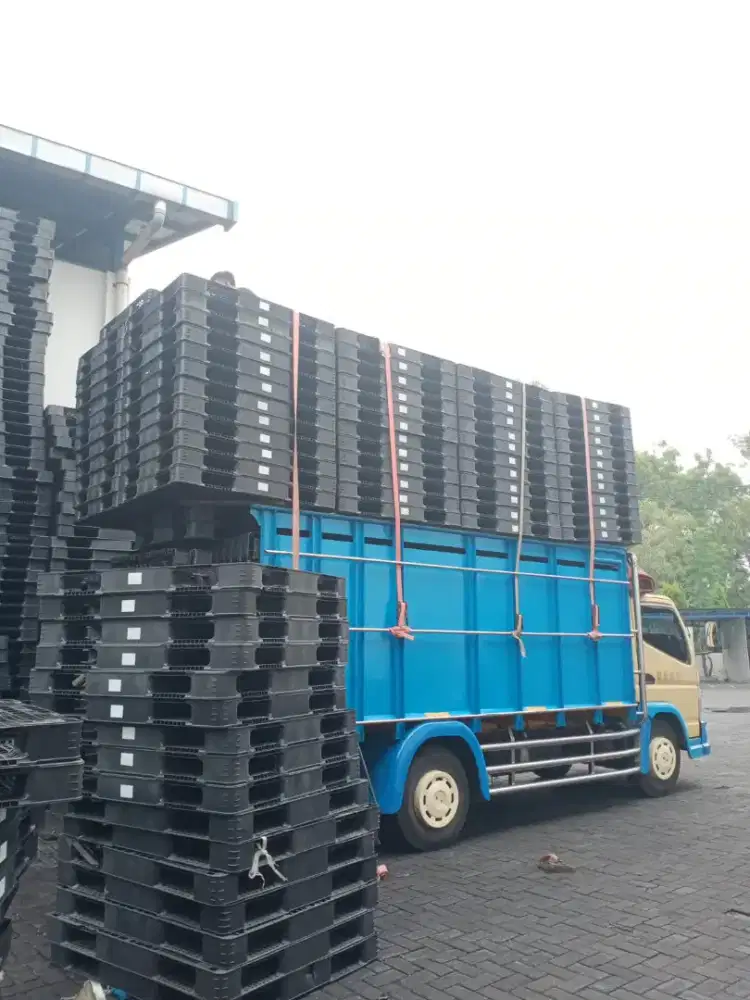 Palet plastik bekas baru untuk industri tekstil yg ramah lingkungan