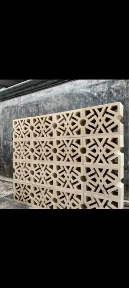 Roster beton minimalis bata tempel dll