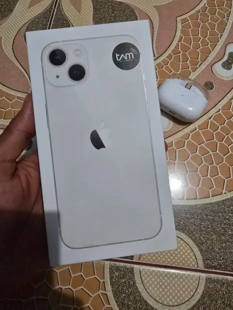 Iphone 13 128 new bnib ibox