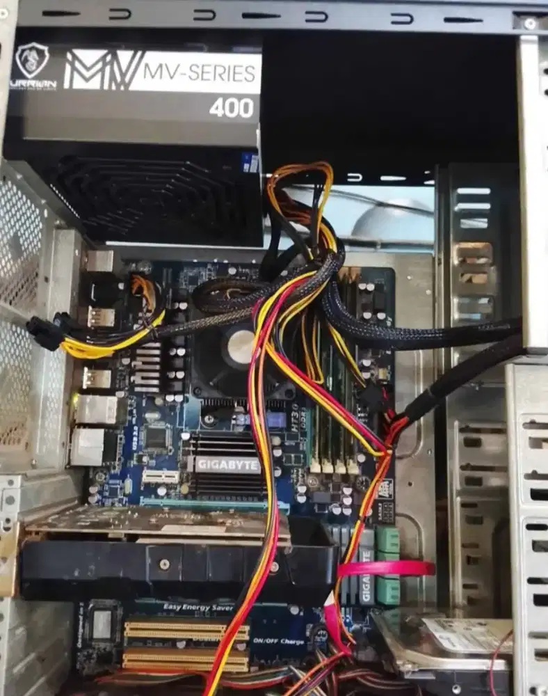 komputer AMD FX-6100+8gb+VGA 2gb edit game kantor Oke