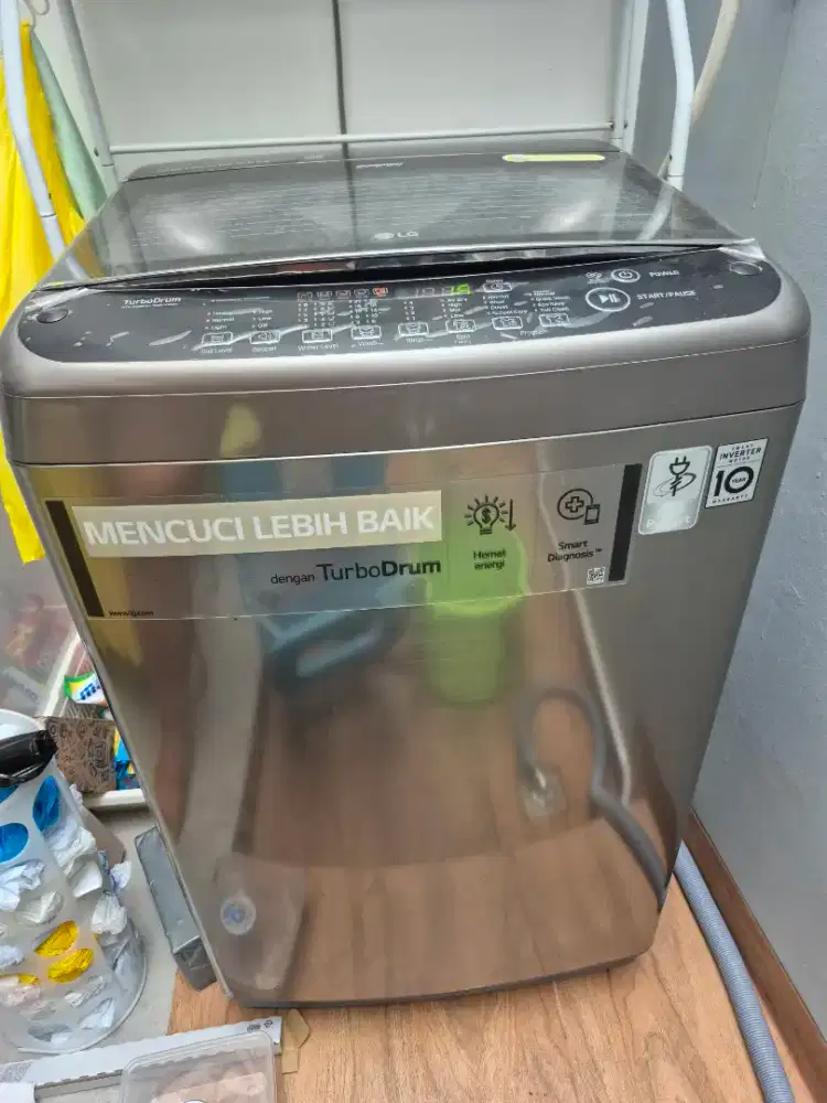 Mesin Cuci LG Smart Inverter 9 KG T2109VSAV