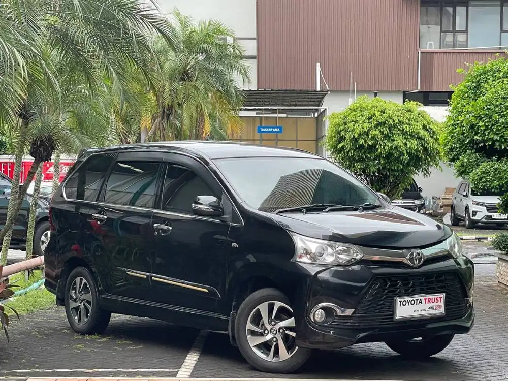 Siap Jalan Jauh.. Toyota Avanza Veloz 1.5 AT Hitam 2016