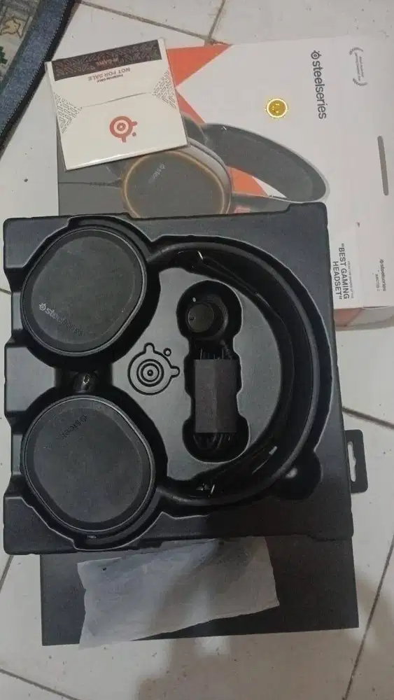 jual steelseries arctis 5