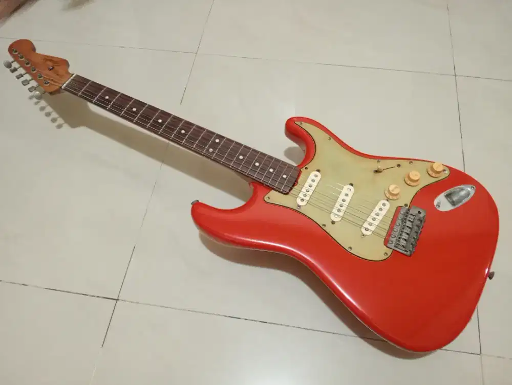 FENDER STRATOCASTER USA 1964 REAL NO GIBSON