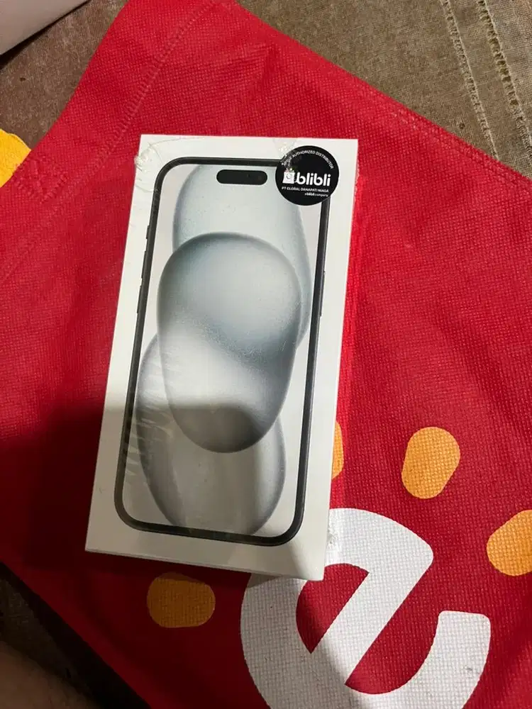New iphone 15 128gb garansi resmi indonesia