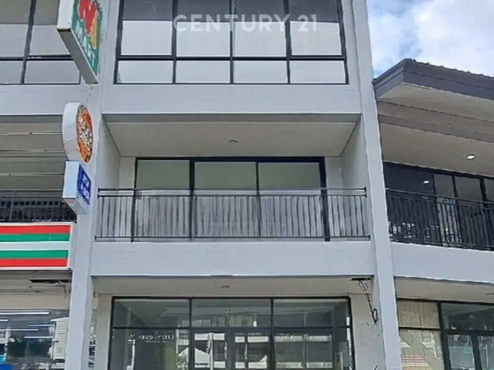 Ruko Poros Jalan Metro Tanjung Bunga Rolling Hills