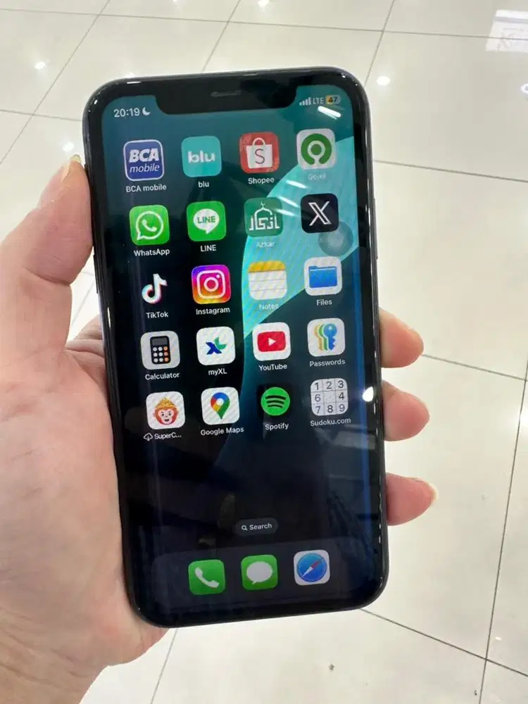 Lcd copotan original iphone 11 minus ngebayang dikit harga net aja