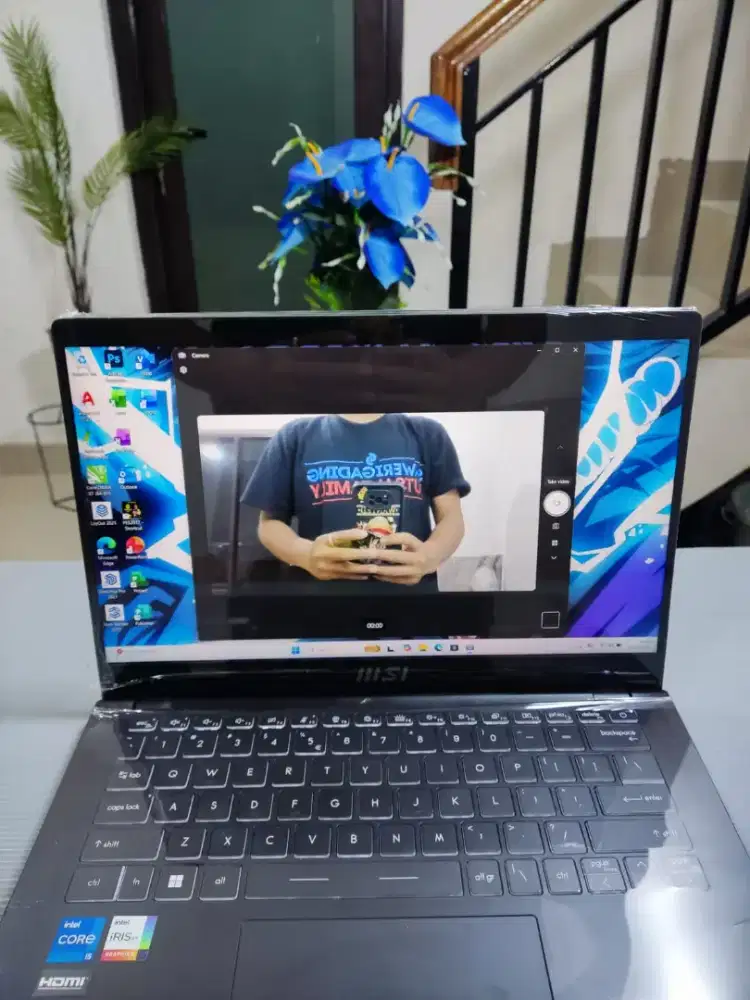 MSI Modern 14 C11M E14J3IMS MULUS LIKE NEW FULSET BOX dari baru