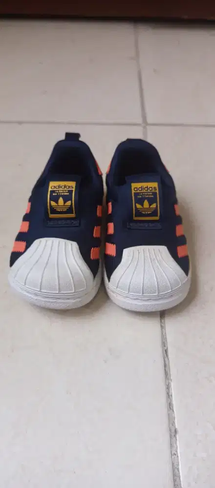 Sepatu toddler Adidas Superstar Slip-On
