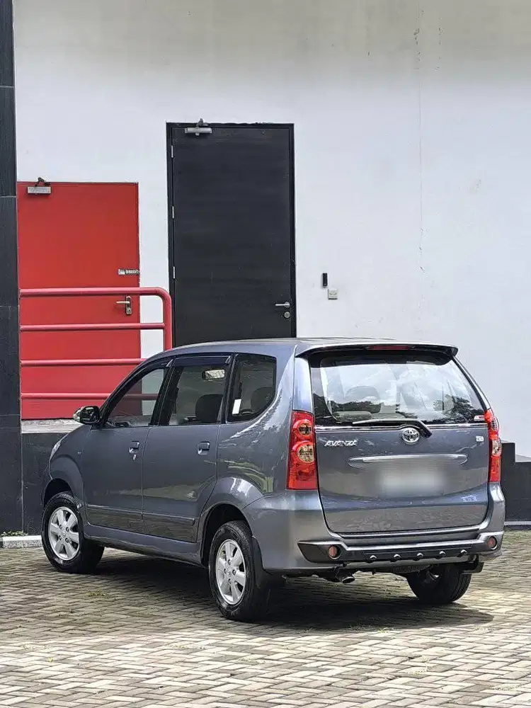 DP 14JT // TOYOTA AVANZA G 1.3 AT 2010 SATU TGN DARI BARU