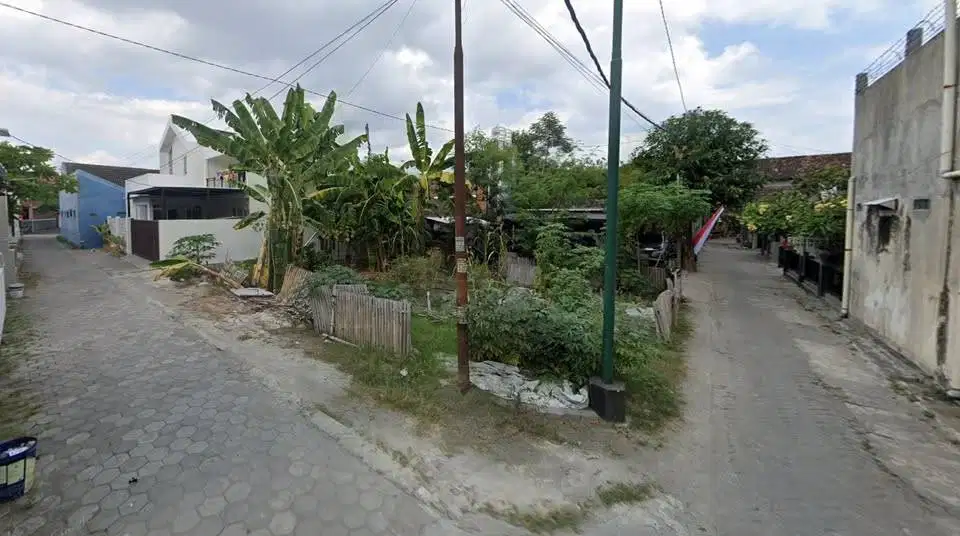 DIJUAL TANAH DI WARUNGBOTO KOTA YOGYA SHM 200 M2 POSISI HOOK