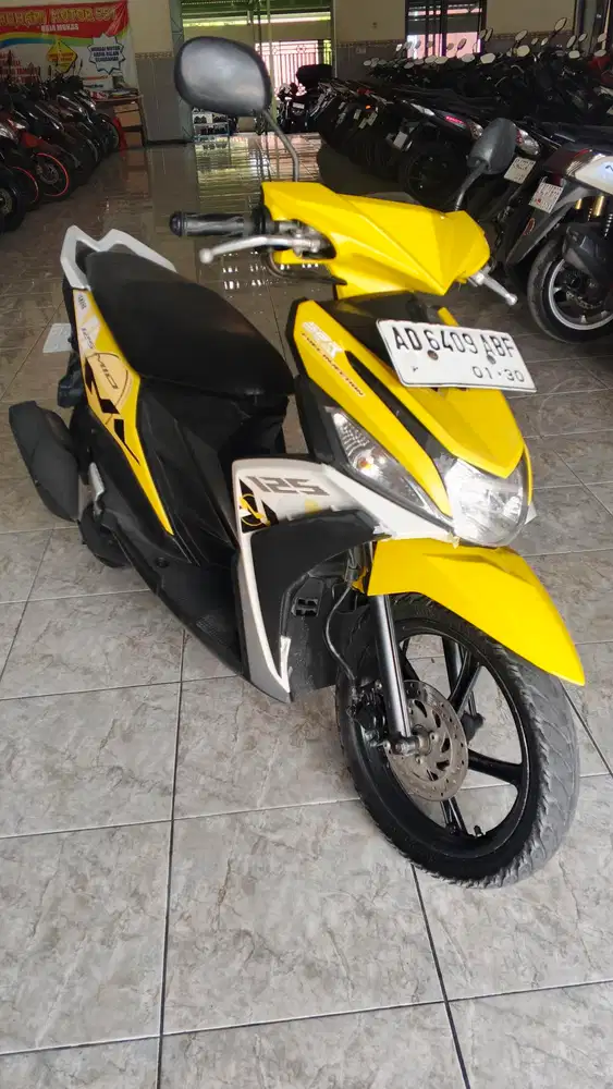 Mio M3 kuning murah