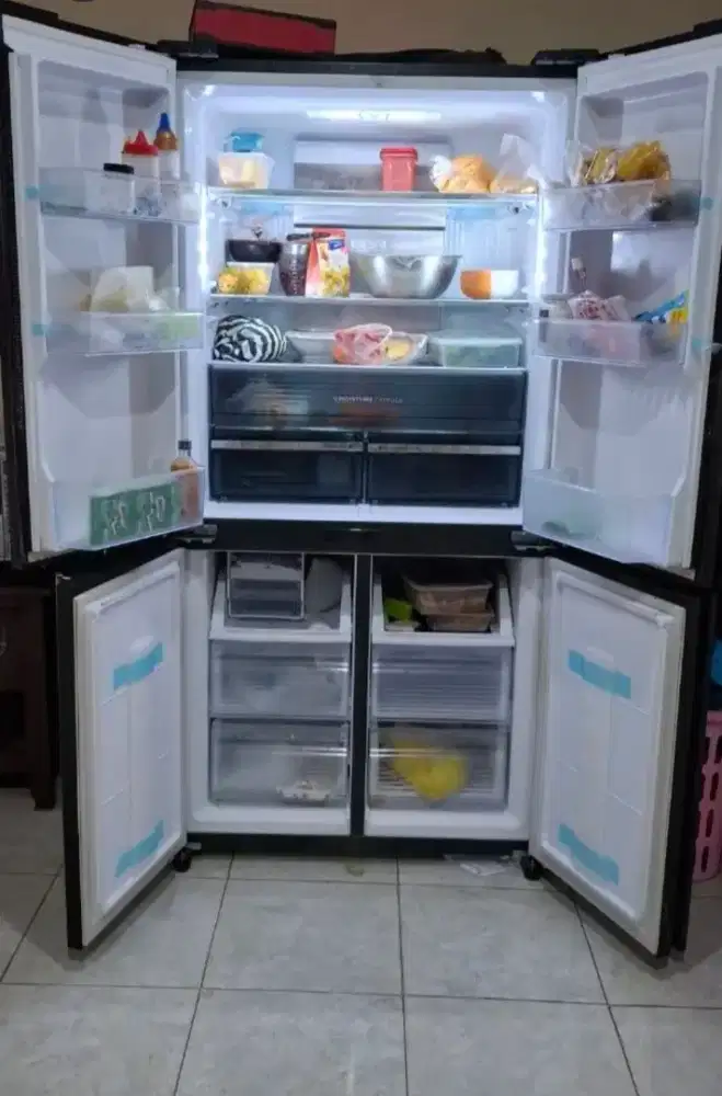 Kulkas 4 Pintu SHARP SJ-91PG-GR-J Tech Inverter