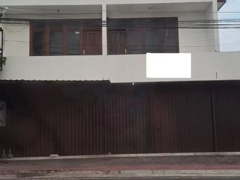 Ruang Usaha 2 Lantai Lokasi Strategis di Jalan Monjali Ngaglik Sleman