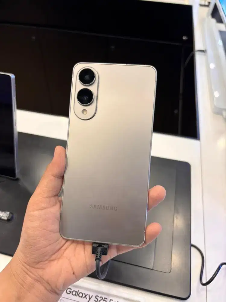 samsung S25 Edge cicilan 12 bulan free 2x