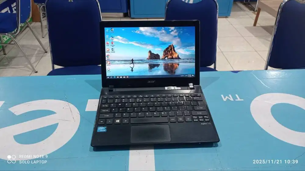 ACER V5-131 RAM 4GB SSD KINERJA CEPAT MURAHH PRAKTIS