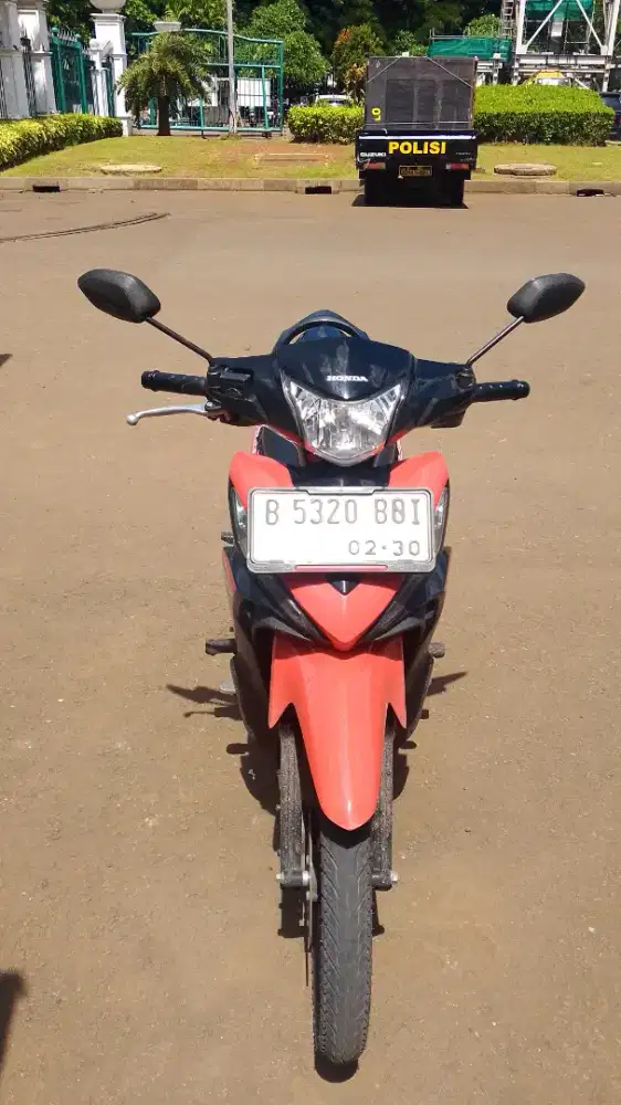 Di JUAL MOTOR HONDA REVO X