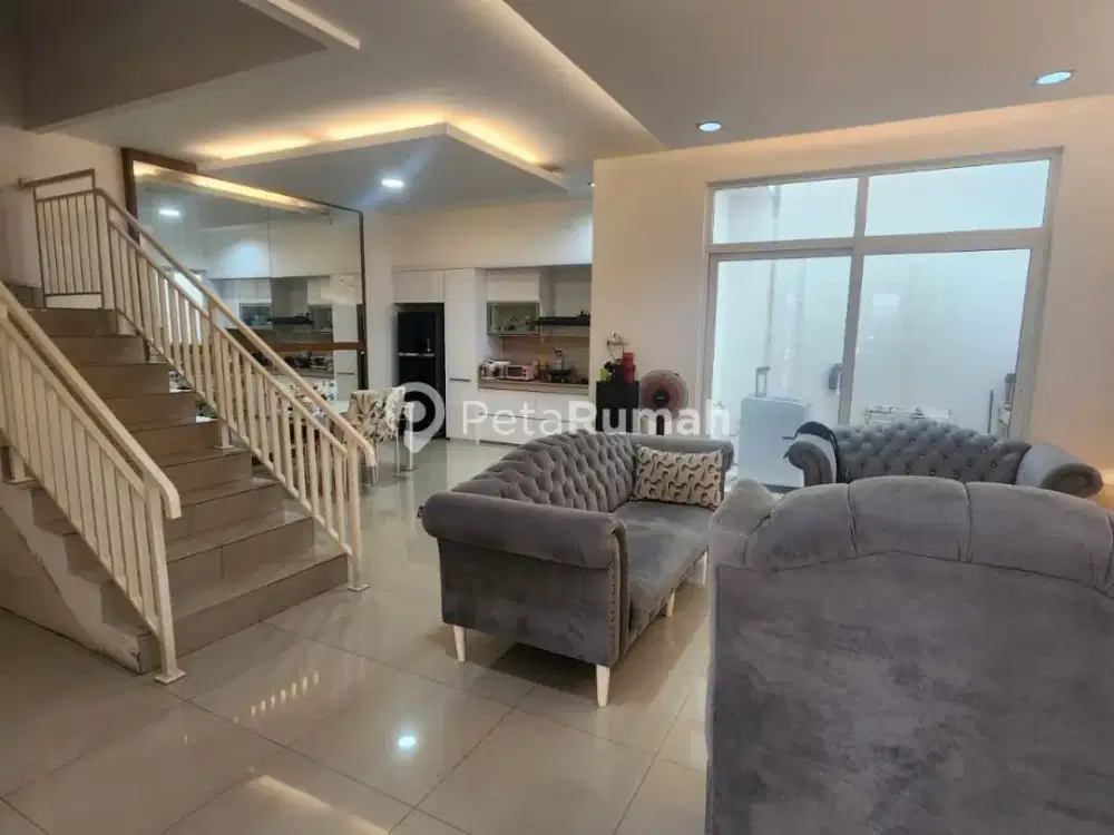 DIJUAL/DISEWA TOWN HOUSE JALAN SELAMAT KETAREN KOMPLEK MUTIARA PALACE-DAERAH PERCUT SEI TUAN ( darwin)