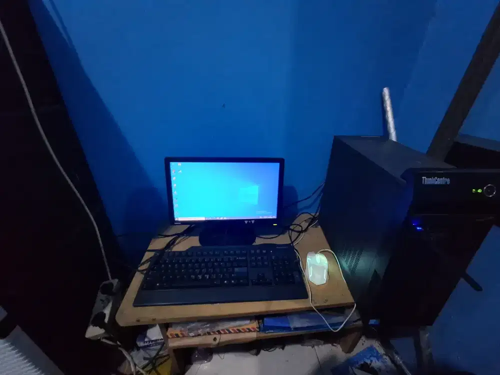 1 Set Komputer Siap Pakai