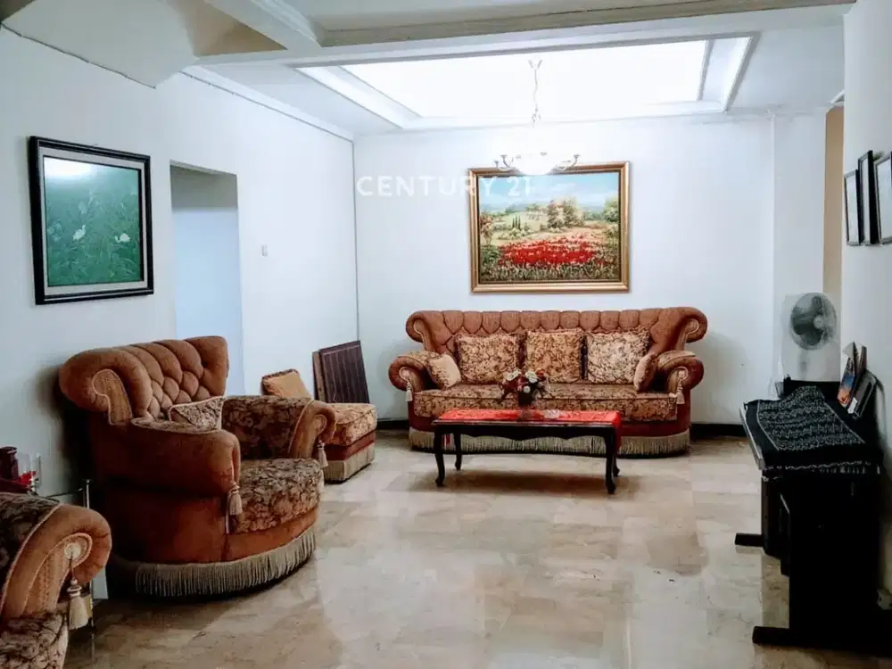 Dijual Rumah Strategis Dekat Pintu Tol Di Cikini Bintaro Sektor 7