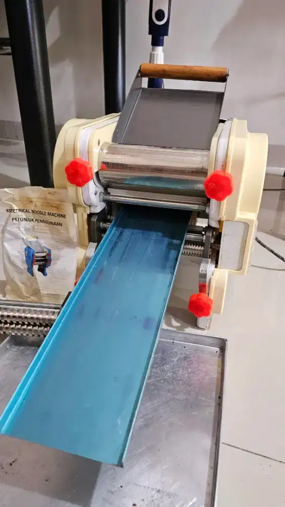 Noodle machine maksindo