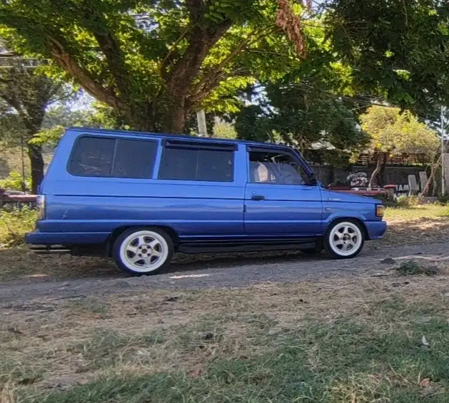 Toyota Kijang 1990 Bensin