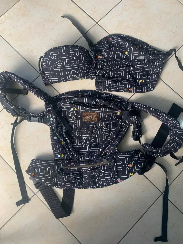 Gendongan Bayi - CUDDLEME Ultimo Carrier M Shape 4 + 1 Posisi Gendong