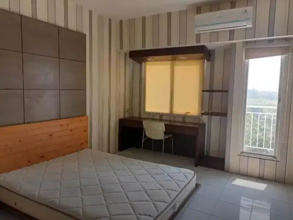 Apartemen Tower UC Berkley