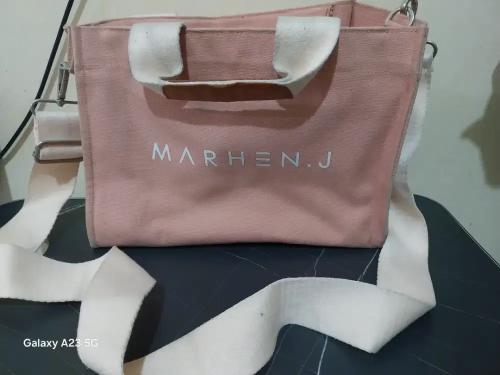 DI JUAL TAS MERHEN .J