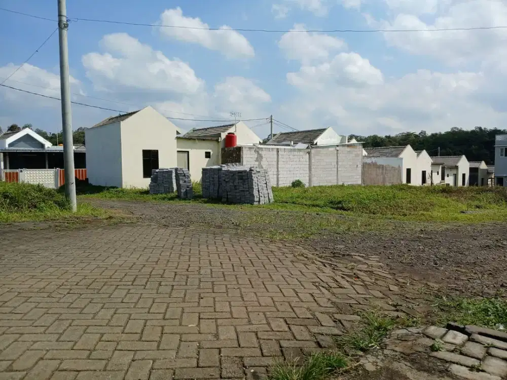 Tanah Kavling Siap Bangun Pakis Malang, Lingkungan Asri