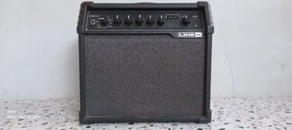 Ampli LINE6 SPIDER V20 MK2