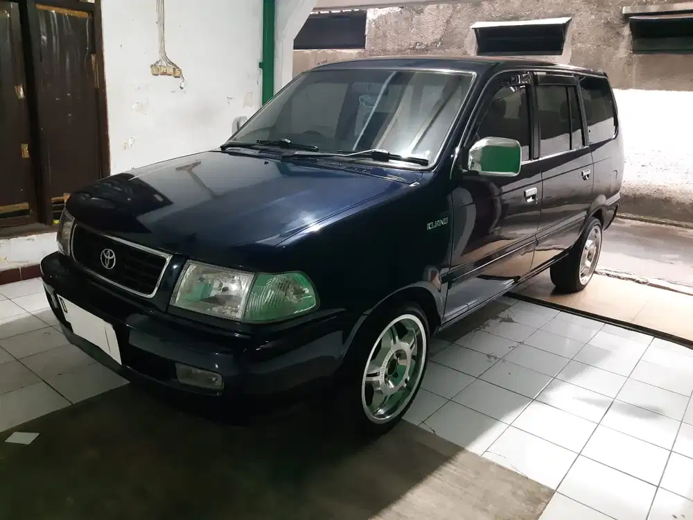 Toyota Kijang 2002 Bensin
