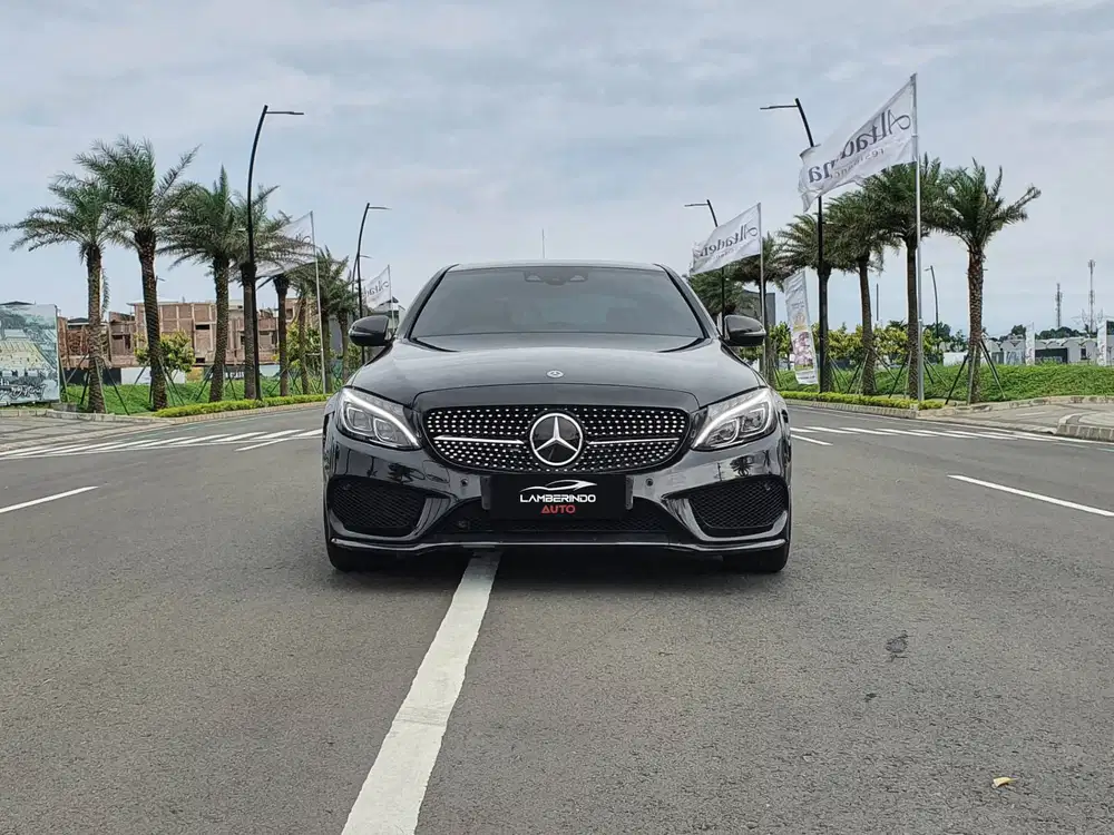 [KM ANTIK !!] MERCEDES BENZ C300 AMG FULL SPEC 2018