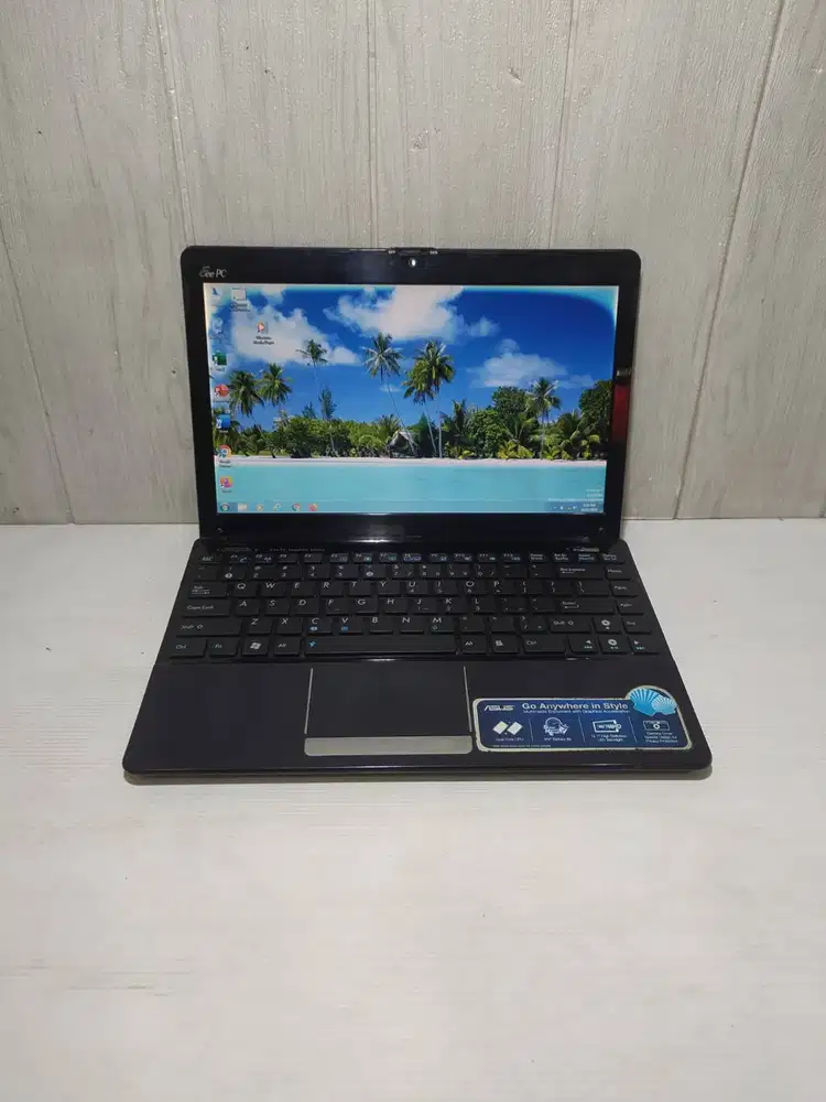 Laptop Mini ASUS EeePC 1215P Intel Atom M570  layar 12.1 inch - Normal