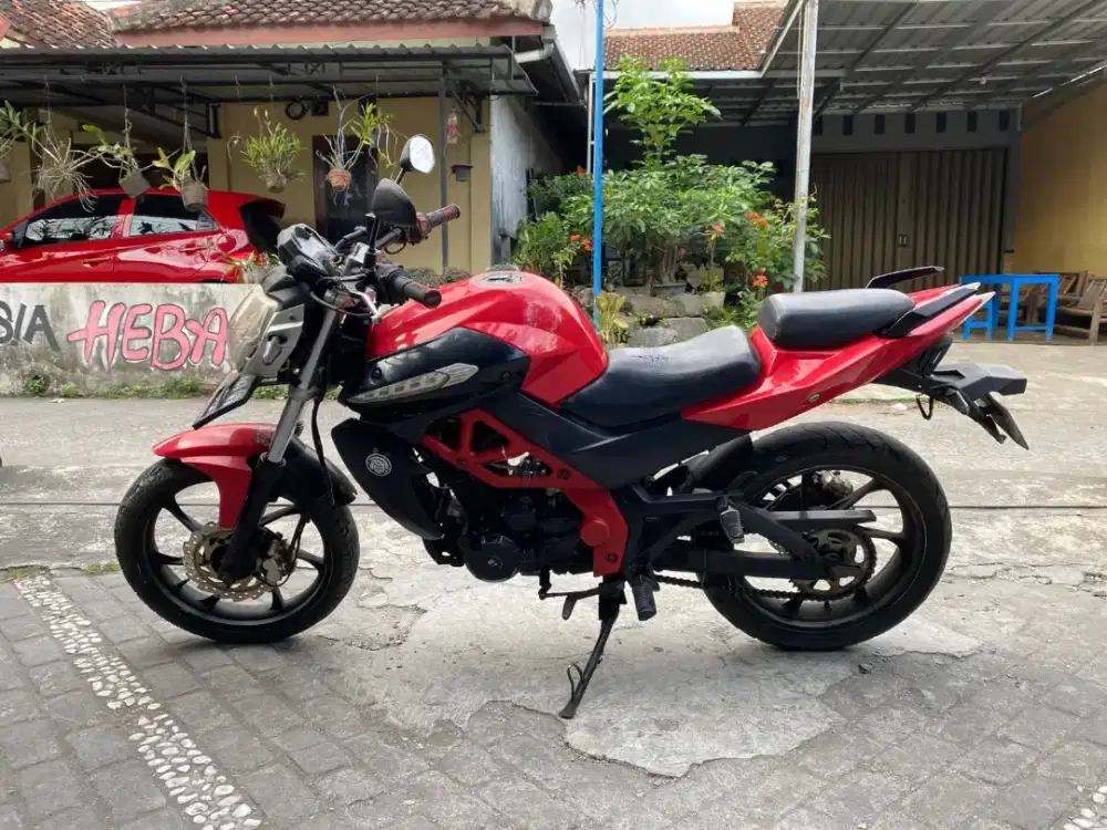 Bajaj Pulsar 200NS THN 2012 plat AA Purworejo