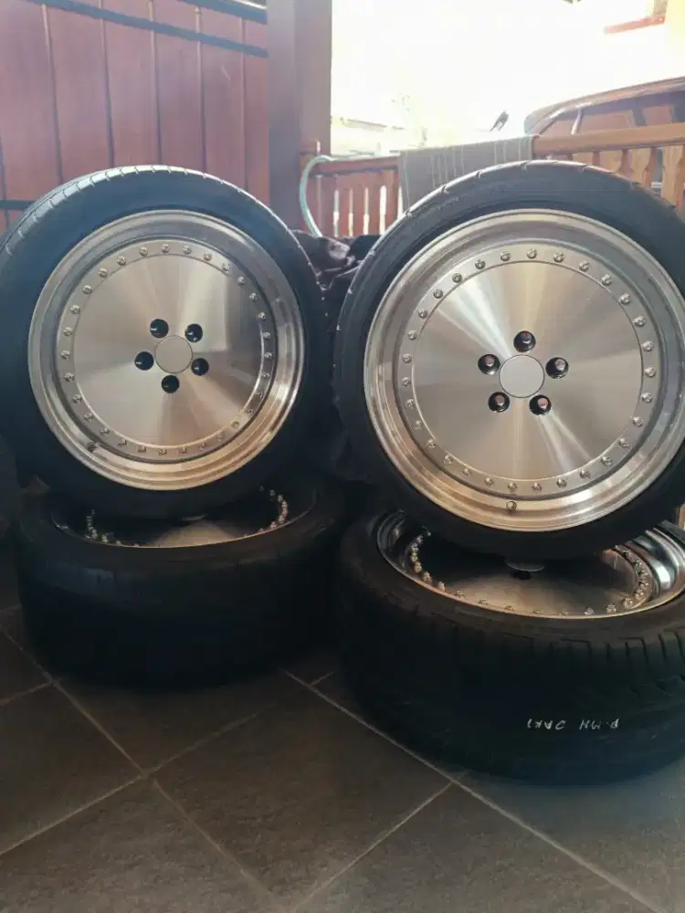 velg dan ban R18 like new
