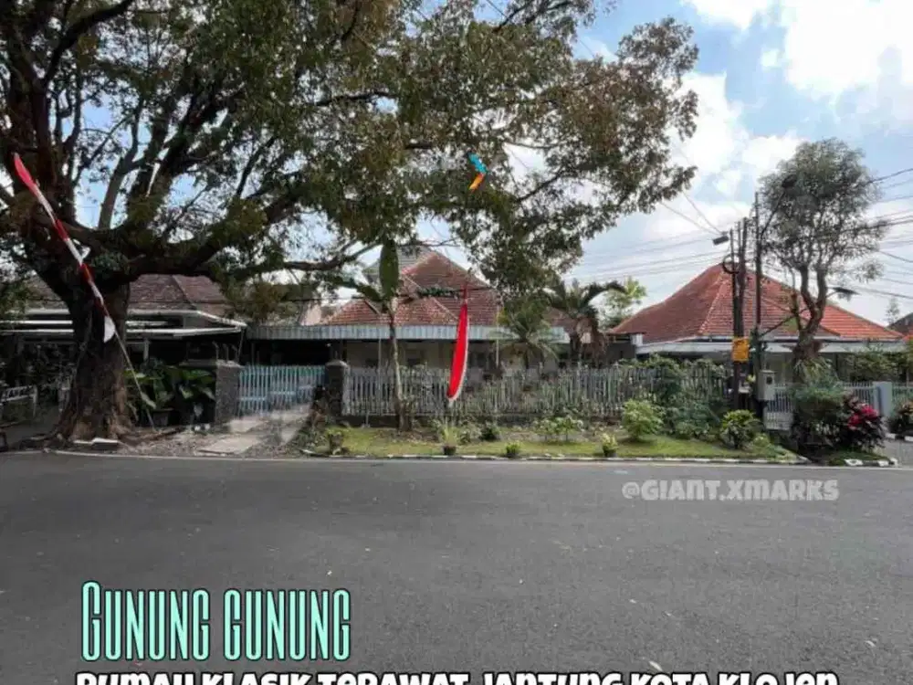 Rumah Klasik Terawat tengah kota di Ijen Klojen Malang