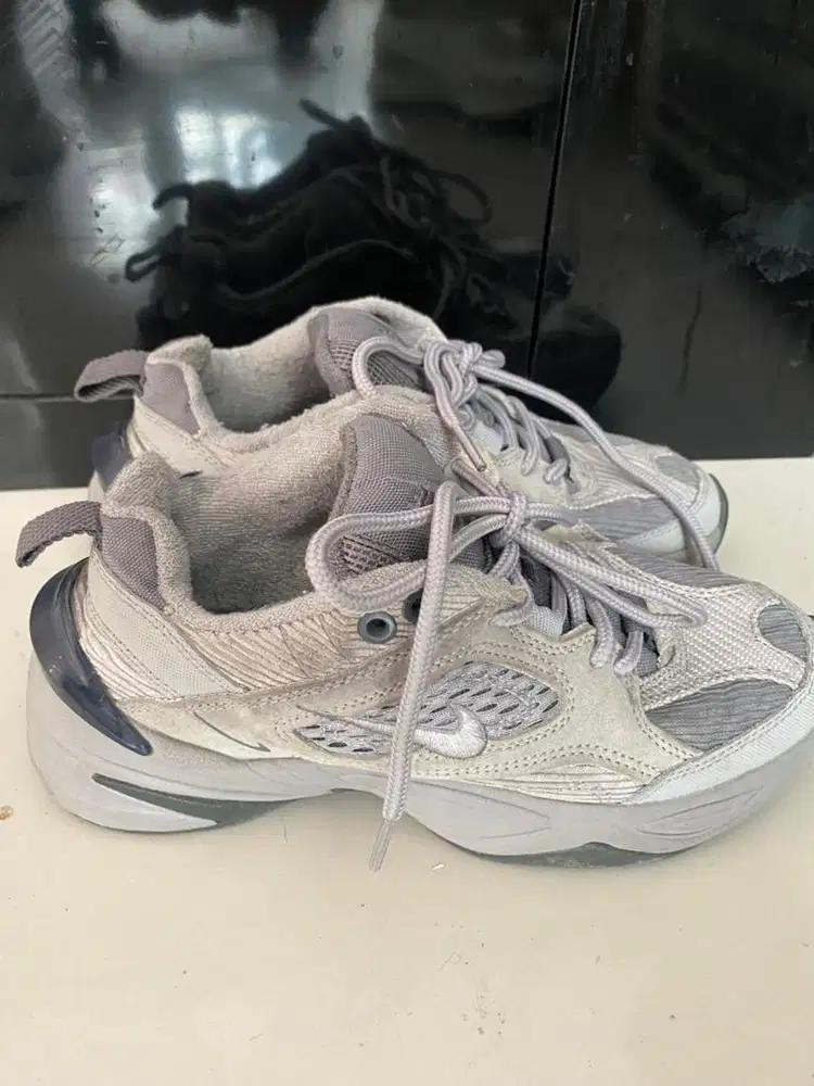 Nike Y2K Women Sz 38