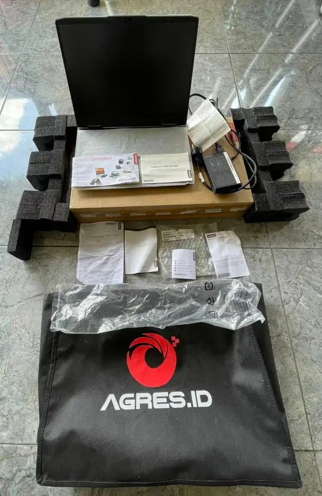 Laptop Lenovo LOQ  15IRH8 Upgrade RAM 16GB