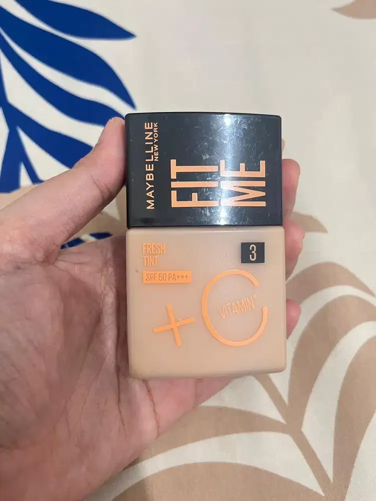 Maybelline fit me fresh tint 03