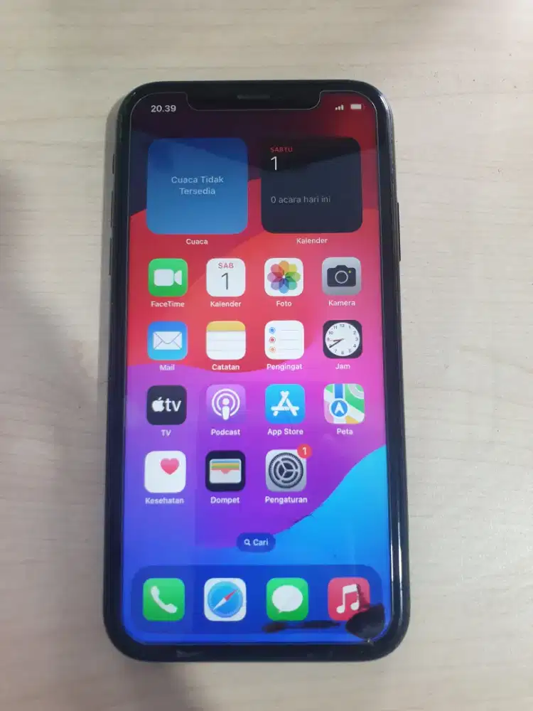 IPhone XR internal 64gb