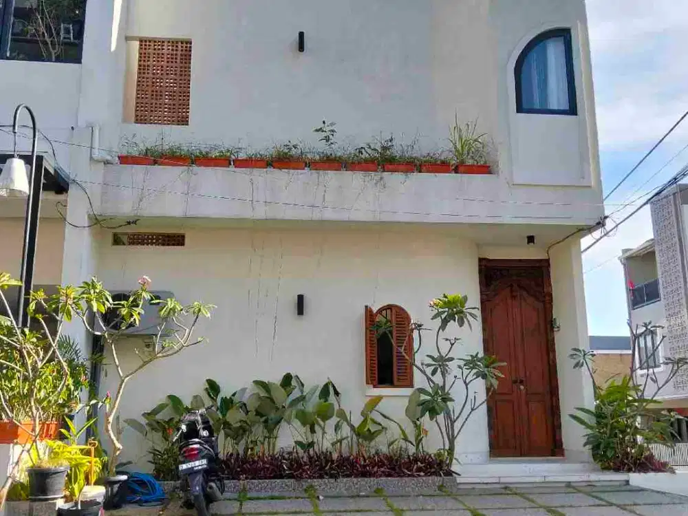 Rumah 2 Lantai Custom, Akses Tercepat ke UPI–UNPAS–NHI — Bandung Utara