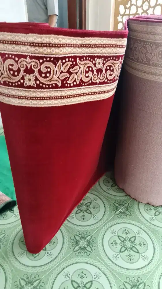 Tersedia Karpet sajadah Masjid import pembelian menyesuaikan kebutuhan