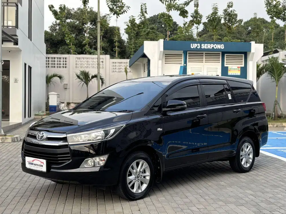 Toyota innova 2.0 G at 2020