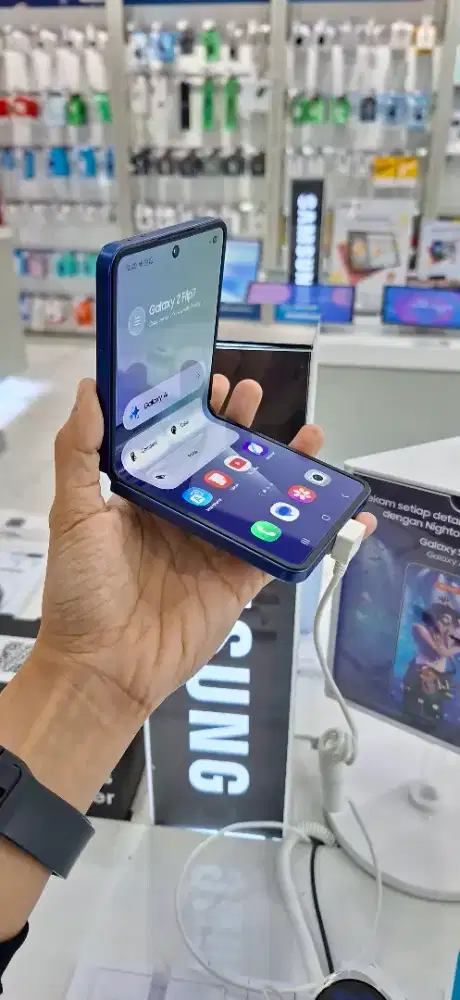 Samsung Z Flip 7 Free adaptor + fit 3