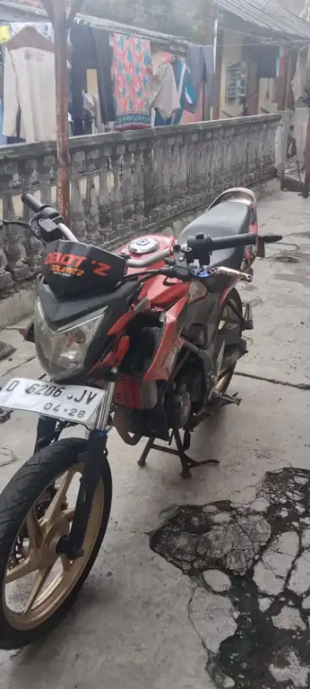 Di jual motor cb 150