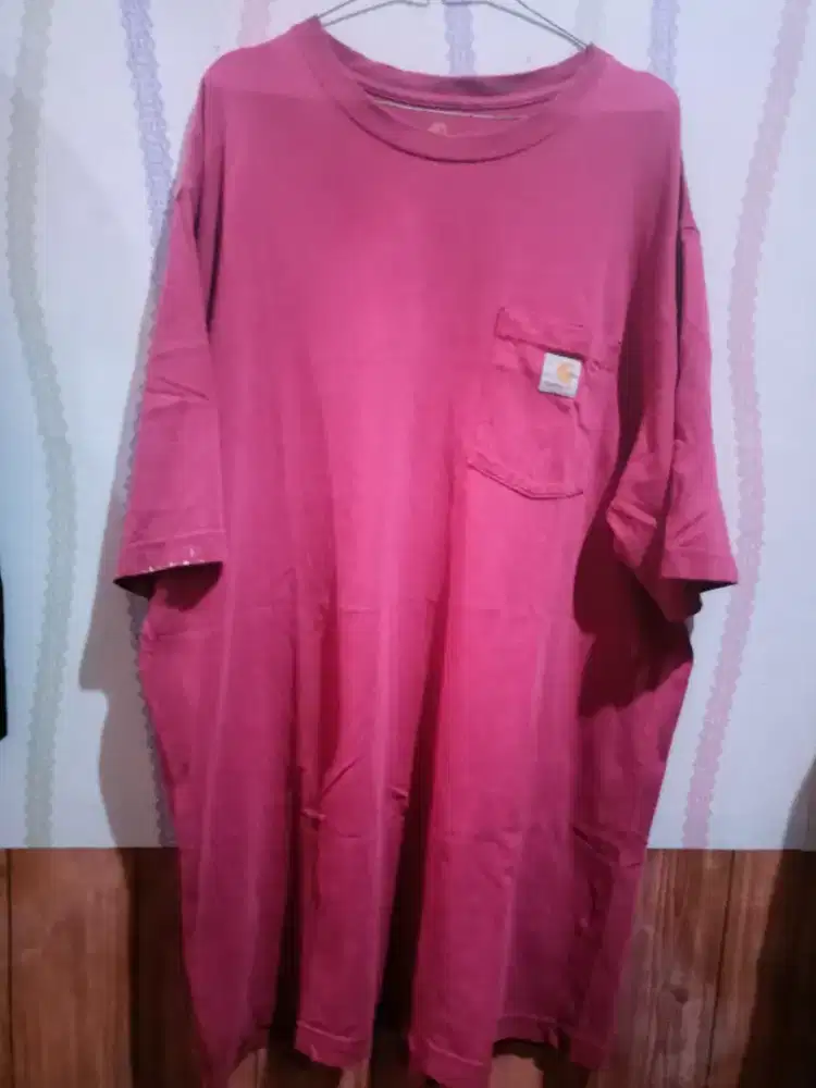 Baju Kaos Carhartt red second branded Original