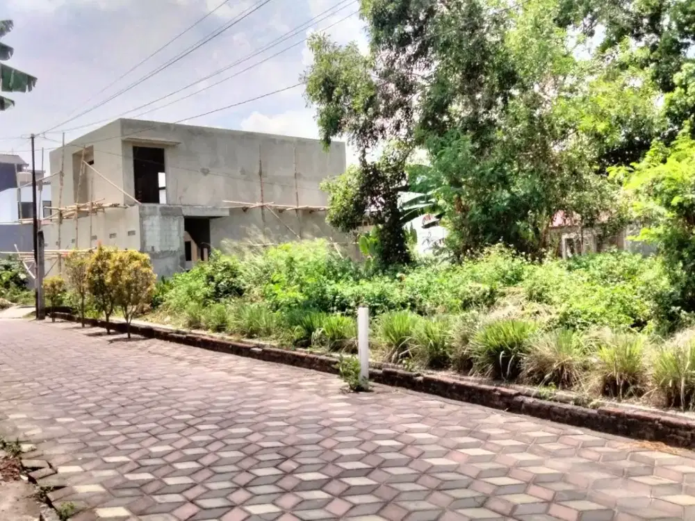 Cari Tanah, Hanya 3,9Jutaan/m di Purbayan Baki Dekat Luwes Gentan